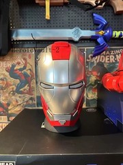 Mk5 Electric 1:1 Helmet Wearable Iron man Touch Music Eyelight FAN Cosplay Props