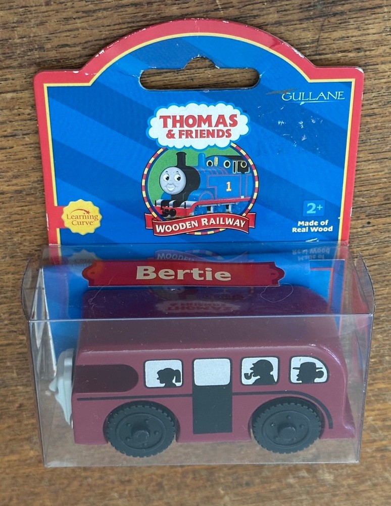 2001 Learning Curve Wooden Thomas Train Bertie with People! New!
