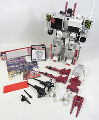 Transformers G1 Autobot Battle Station Base Metroplex Figure Reissue Toy NEW Box