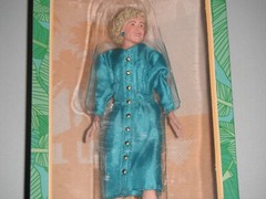 NECA Reel Toys Betty White “Rose” The Golden Girls 8” Action Figure NEW Sealed