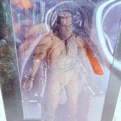 Predator 30th Anniversary Jungle Disguise Dutch 7-inch Action Figure Toy Gift