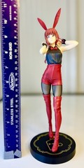 FuRyu Chainsaw Man Makima BiCute Bunnies 1/4 Figure Fishnet Used No Box