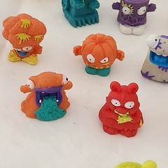 Lot 32 Trash Pack Figures Mixed Variety Moose Toys (T)