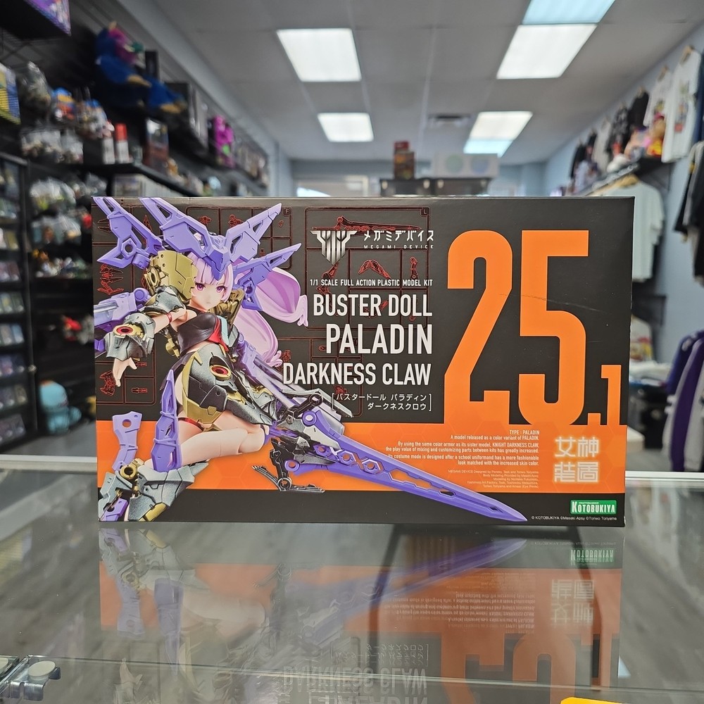 Megami Device BUSTER DOLL Paladin DARKNESS CLAW 1/1 Plastic Model Kit