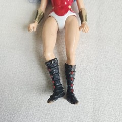 Golden Girl and the Guardians of the Gemstones Vultura figure 1980s (READ)