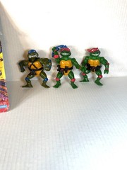 Teenage Mutant Ninja Turtles 4Pcs The 1 On Package Is Opened Selling As Is