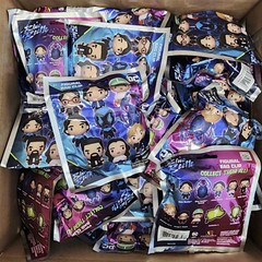 DC Blue Beetle Figural 3D Bag Clip – Wholesale Lot of 125 Sealed Blind Bags