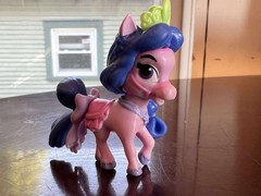 Disney Whisker Haven Tales with the Palace Pets Lychee Mulan’s Pony