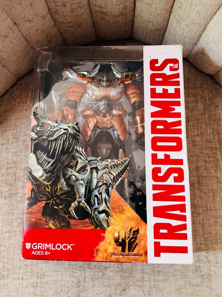 Transformers Age of Extinction Voyager Class Grimlock New/Damaged box