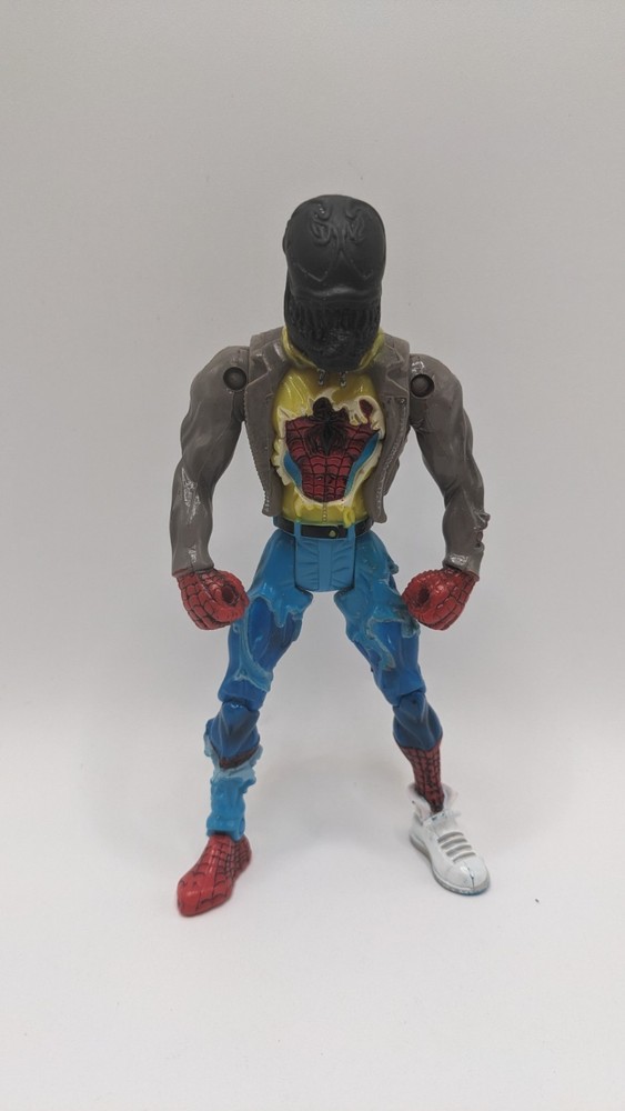 Vintage 1999 Toy Biz Street Warrior Spider-Man Action Figure With Venom Mask