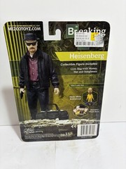 BREAKING BAD HEISENBERG COLLECTIBLE FIGURE MEZCO TOYZ 2013 6 1/2″ SEALED