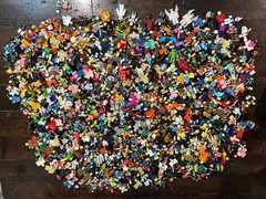 LOT OF 20+LBS OF ROBLOX FIGURES PARTS & PIECES