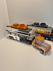 Platinum Edition – G2 Optimus Prime – 2015 YOTG & G2 Laser Optimus Prime Lot