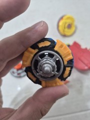 Lot of Beyblades Jade Jupiter 130B Red/L-Drago Guardian D125B/Electro Tornado