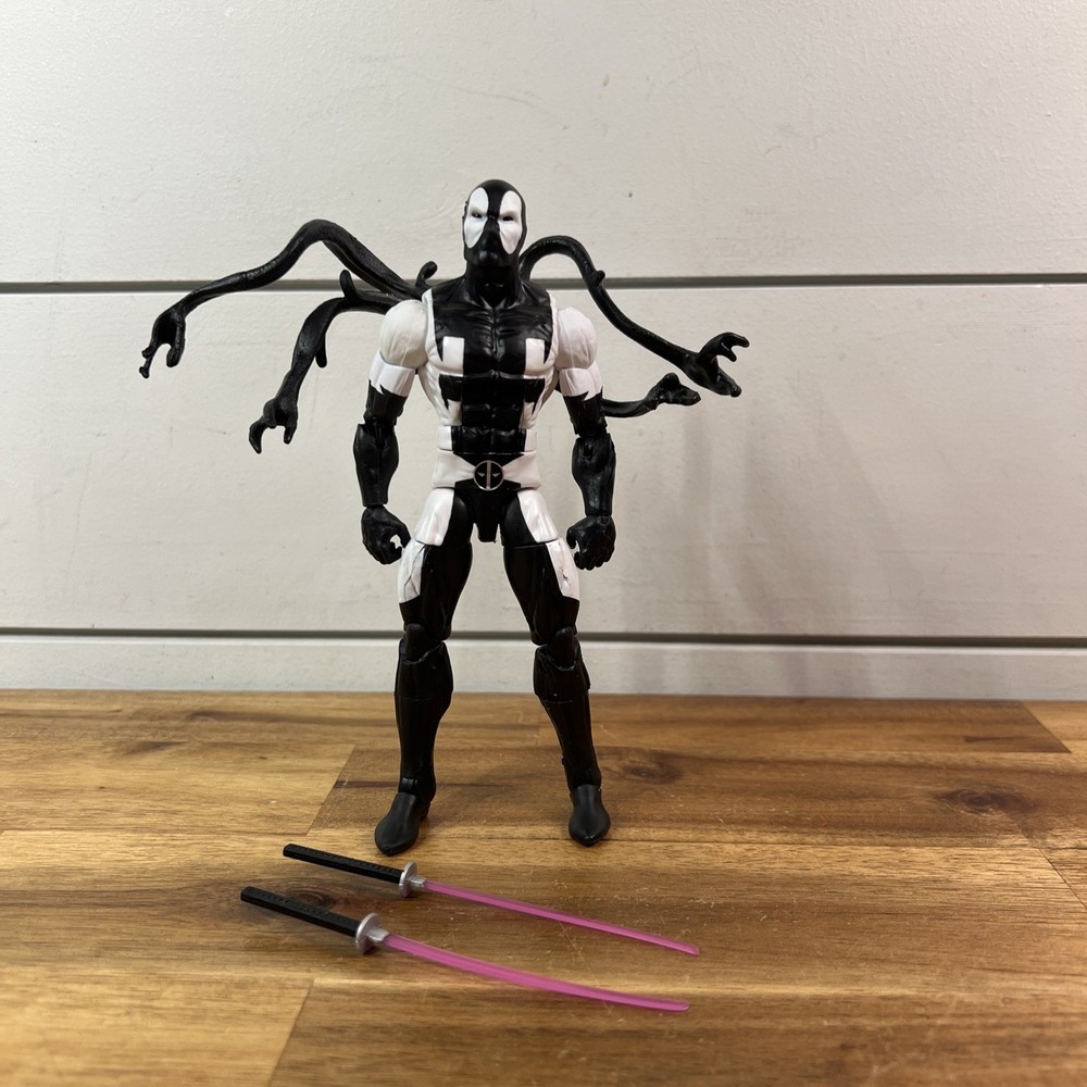 Marvel Legends Symbiote Deadpool Back in Black Gamestop Exclusive Ships Fast!