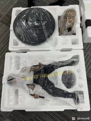 Blitzway BW-SS-20901 Fist of Fury Kung Fu master Lee 1/4 Resin Tribute Statue