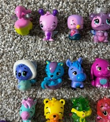 Lot Of 21 HATCHIMALS CollEGGtibles – Varies Seasons – Mixed Lot