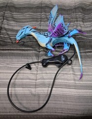 Alpha Centauri Expeditions Avatar Dragon Rookery Blue/Violet Puppet Toy