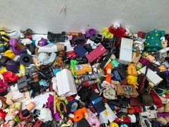 Huge Roblox action figures lot 10 LBS MIXED