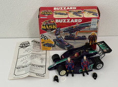 M.A.S.K. BUZZARD COMPLETE w/ Box, Inserts, Miles & Maximus Mayhem Kenner MASK