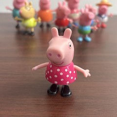 LOT OF 15 PEPPA PIG Figures Various years and condition