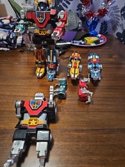 Vintage 1981 GB-36 Bandai Popy Voltron Lion Force Die-Cast Figure Incomplete