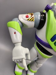 1995 Toy Story Buzz Lightyear 1st Run 1st edition Ultimate Talking Action Figure