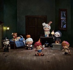 Hirono Monsters’ Carnival Series Figures Halloween Confirmed – Creepy Clown