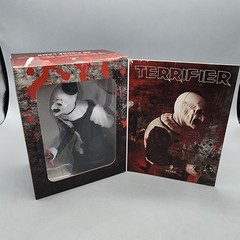 Otaku Terrifier Art The Clown 7″ 3D Figure Lamp Walmart Exclusive