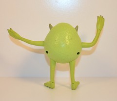 2002 Mike Wazowski 4.75″ McDonald’s EUROPE Action Figure Disney Monsters Inc