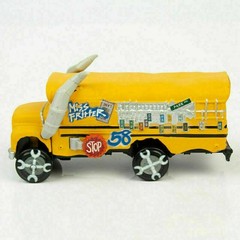 Miss Fritter Crazy School Bus Disney Pixar Cars Diecast Toy Car Kid Vehicle New