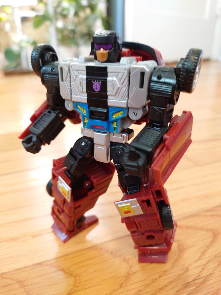 Transformers Legacy DEAD END Gift Set Exclusive No Accessories Stunticon