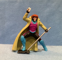 GAMBIT – PVC Figure Marvel Disney 1995 Applause * Holding Staff Weapon And Cards