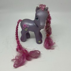 Vintage My Little Pony Petal Blossom G3 Super Long Hair 2002 Hasbro