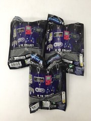 3x Backpack Bodies Classic Console & Game Controller Keychain Mystery Blind Bag