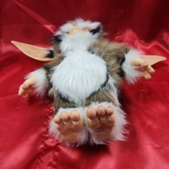 Gremlins 2: The New Batch – Lenny Mogwai Prop – Trick or Treat Studios – Broken