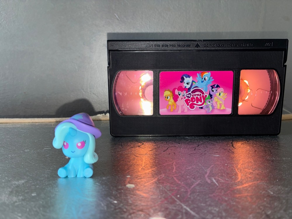 My Little Pony FUNISM Mini Trixie Lulamoon Magic Bottle