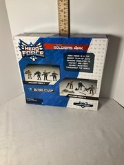 Hero force 4 pack of solders new in box