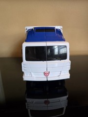 Hello Carbot Iront Transforming Robot Figure