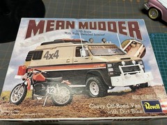 1978 Mean Mudder 4×4 1/25 REVELL Model Kit NEW Unbuilt Missing Rubber Wheels