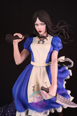 Alice Madness Returns Hand Painted Statue Highly Detailed Collector Figure 30cm