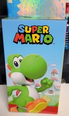 Super Mario Bros YUM YUM YOSHI! 9″ Figure Jakks Pacific Nintendo SEALED