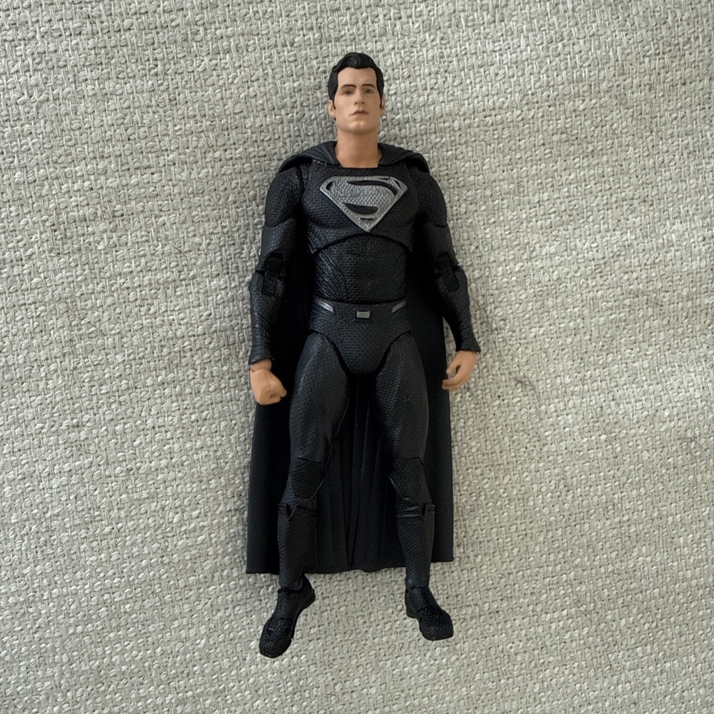 McFarlane Toys DC Multiverse Justice League 2021 Superman Black Suit 7″ Universe