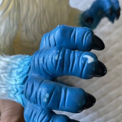 2015 Toys R Us 16” Vinyl Yeti Figure Abominable Snowman Cryptozoology Sofubi
