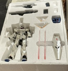 Bandai Gundam Fix Figuration Metal Composite RX-0 Unicorn Gundam Boxed Action F…
