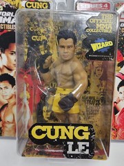 Round 5 World of MMA Collectibles Series 4 (2009) CUNG LE & GINA CARANO NEW