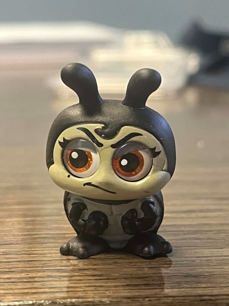 Disney Doorables Series 9 ~ A Bug’s Life ~ FRANCIS (Ultra Rare)