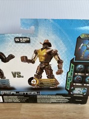 Real Steel Versus 2 Pack Atom vs Six Shooter Robots Jakks Pacific Action Figures