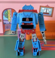 2025 Walmart Exclusive Transformers Deluxe Class Retro G1 Gears COMPLETE
