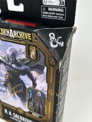 Hasbro Dungeons & Dragons R.A. Salvatore’s The Legend of Drizzt Golden Archive D